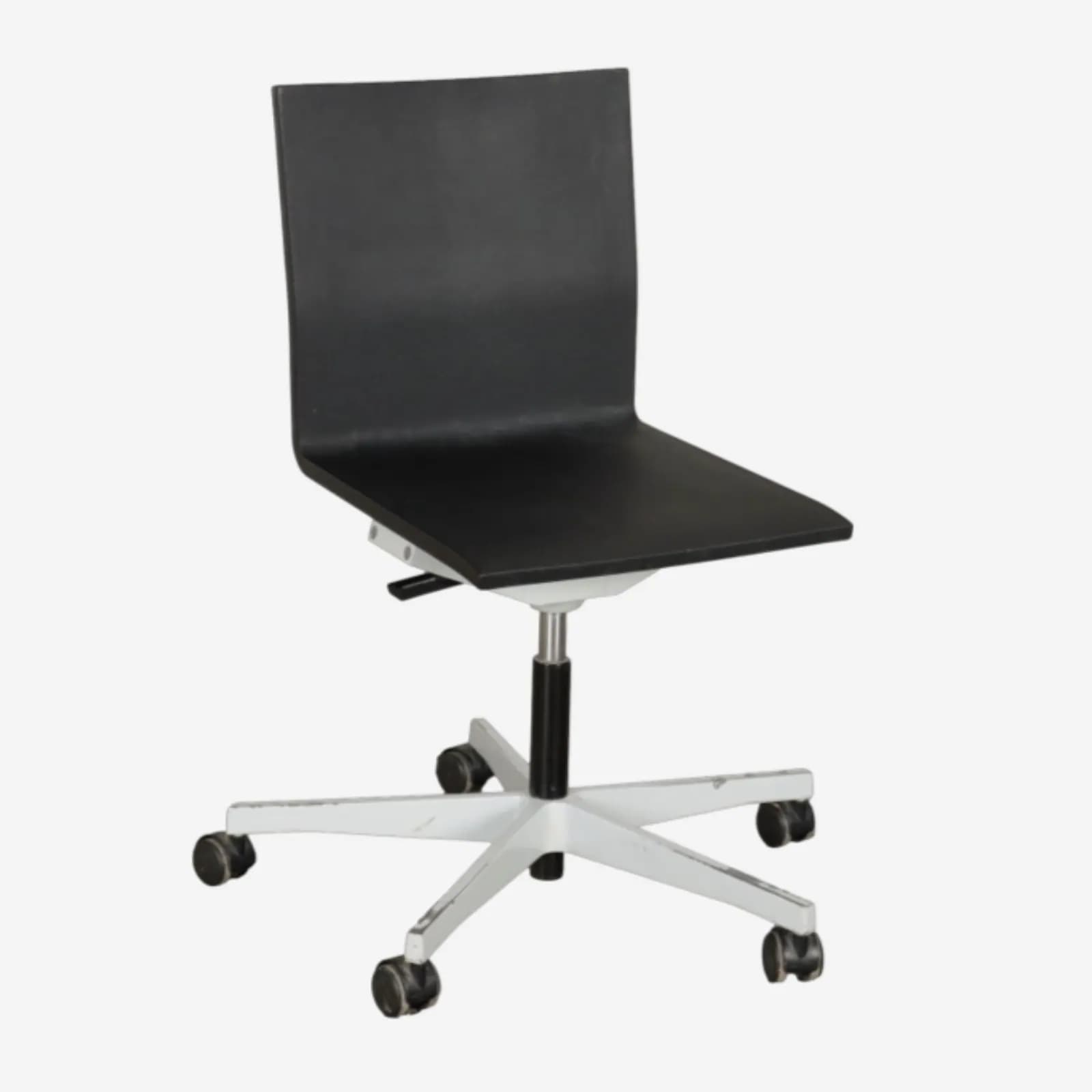 Karrige Vitra 04 – foto 3